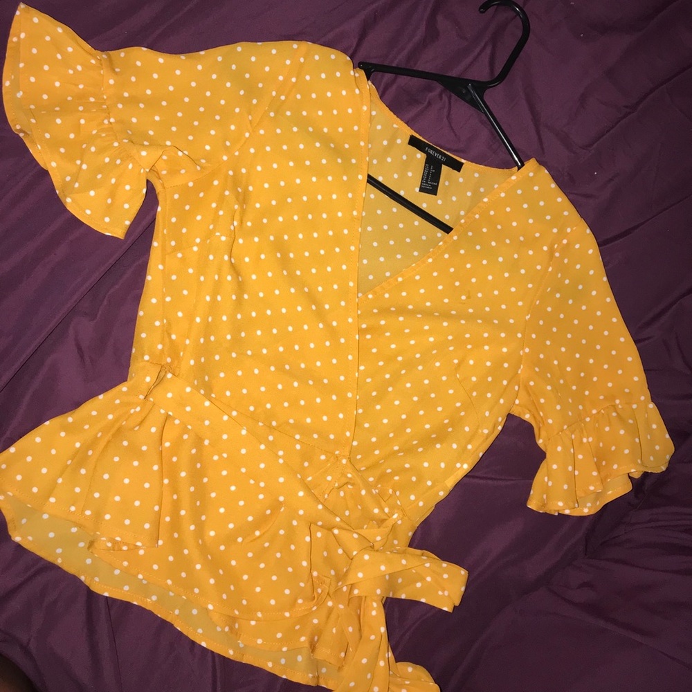 Forever 21 Wrap top
